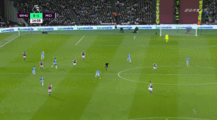 球队在客场打出稳定表现，士气高涨