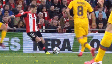 曼城斯特林关键进球锁定三分